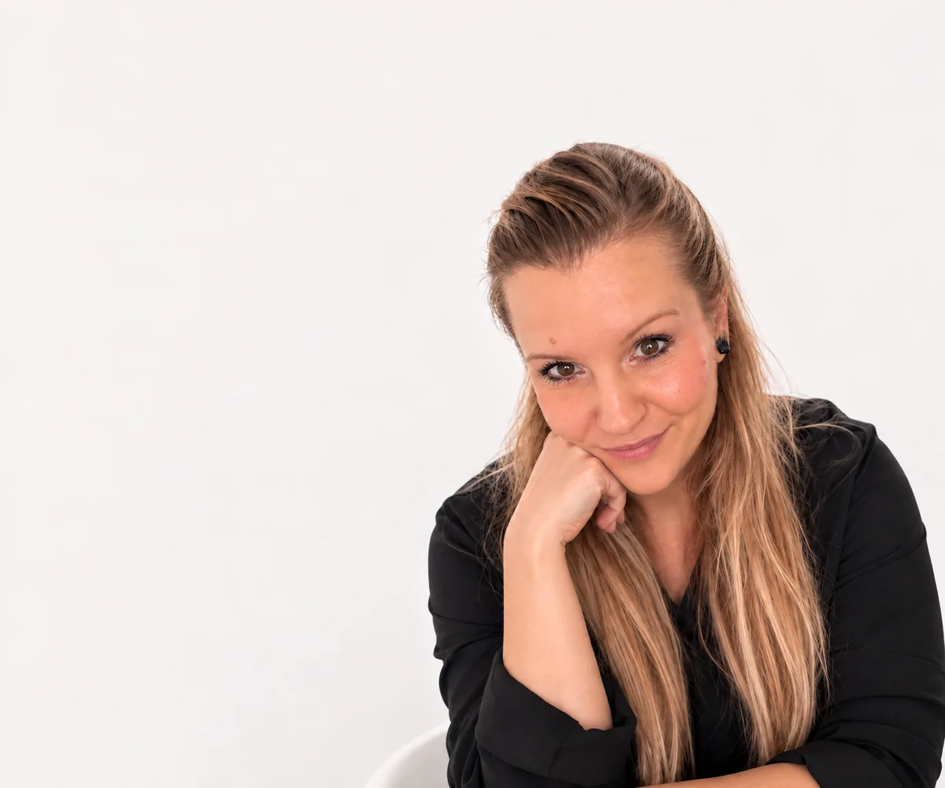 Tina von DeinMarkenzeichen – Marketing, Social Media, Website und Redaktion